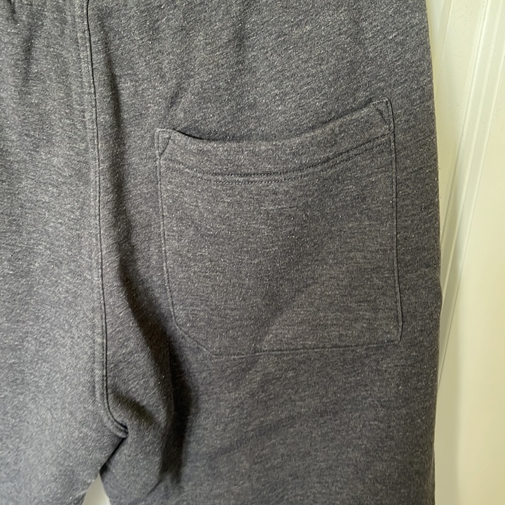Dark Grey Sweat Shorts from H&M, size Large - Picture 3 of 4